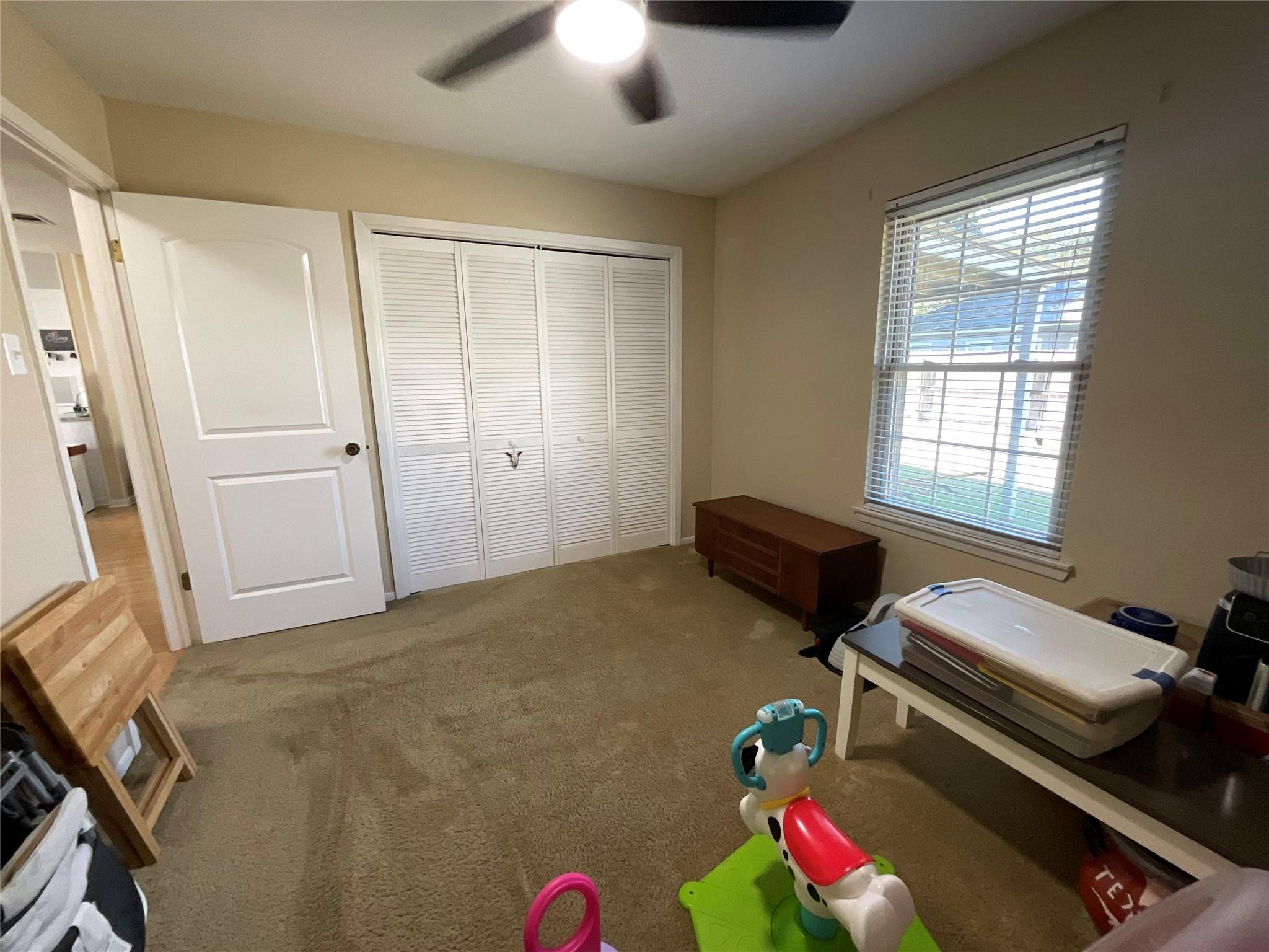 619 E Jackson St, Rockdale, TX 76567