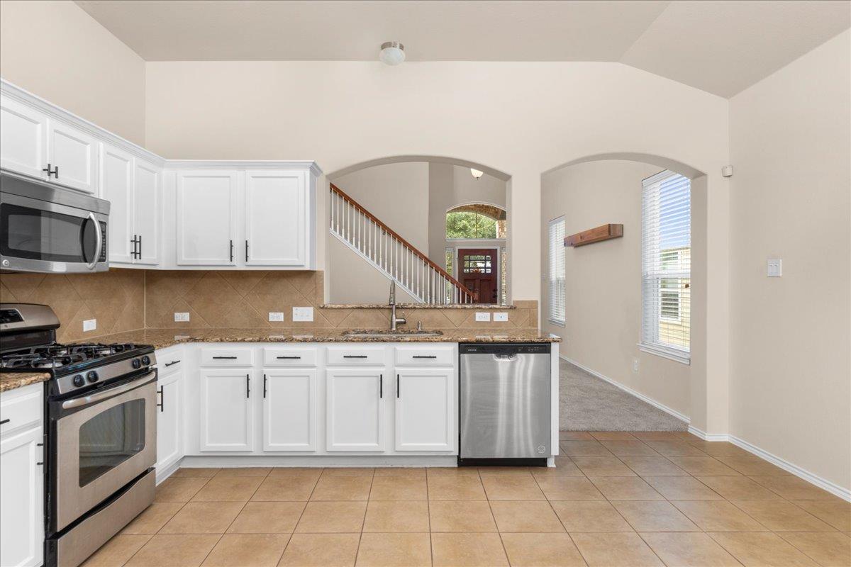 1703 Rockland Dr, Austin, TX 78748