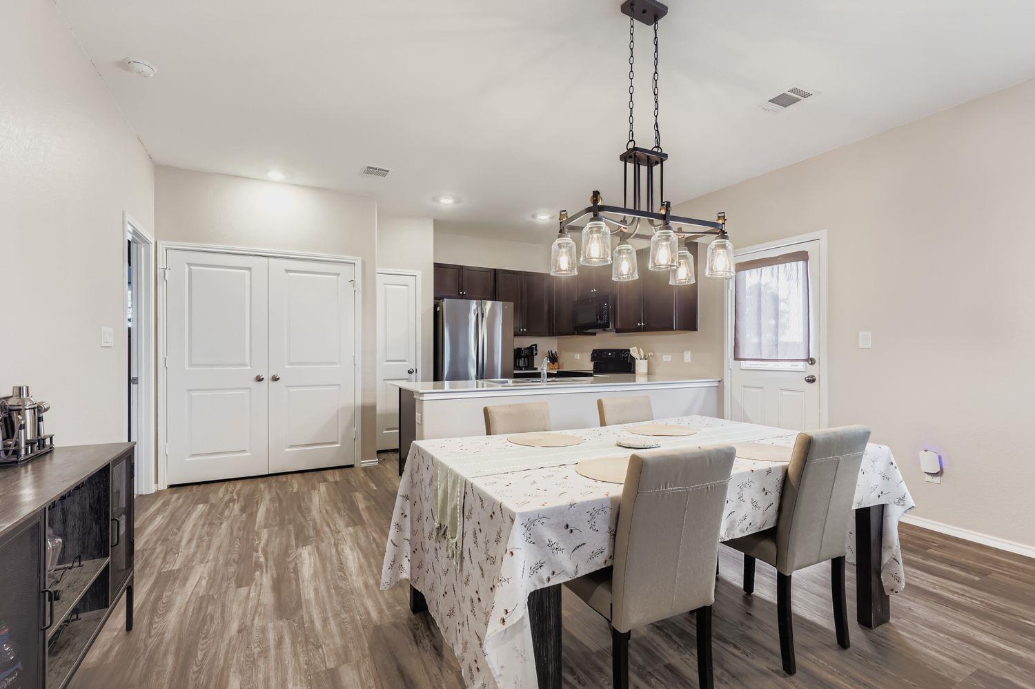 192 Standing Rock Ln, Marble Falls, TX 78654