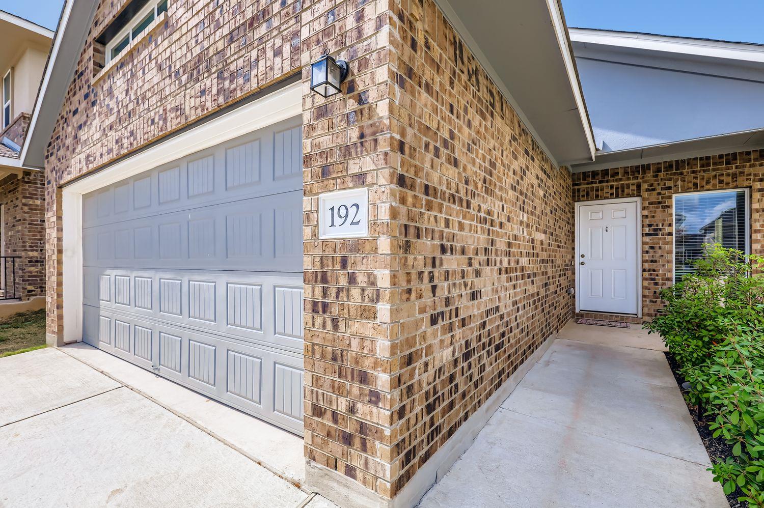 192 Standing Rock Ln, Marble Falls, TX 78654