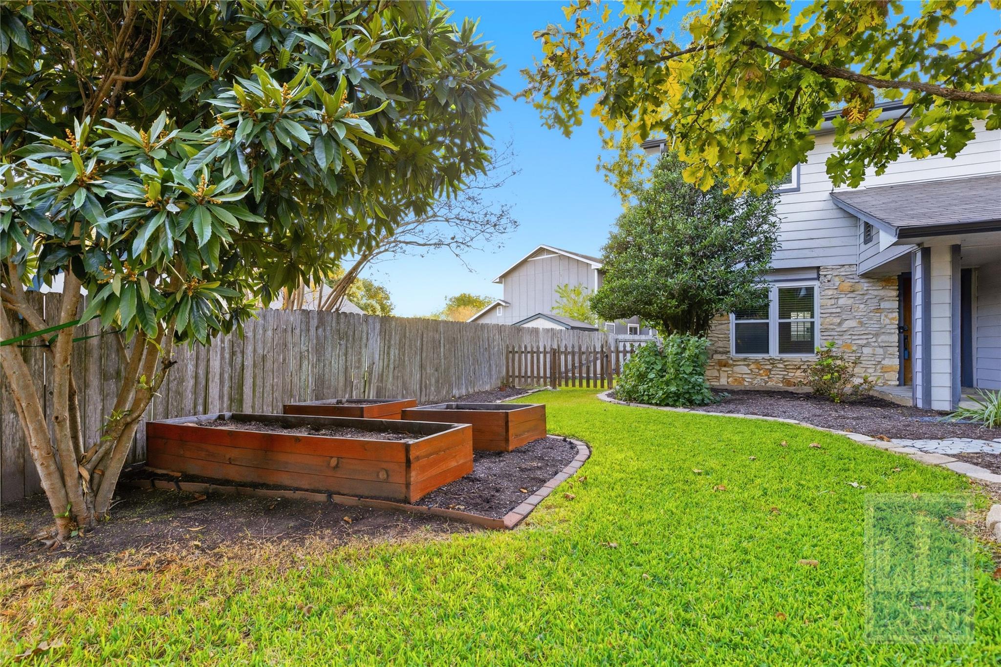 7508 Elderberry Dr, Austin, TX 78745