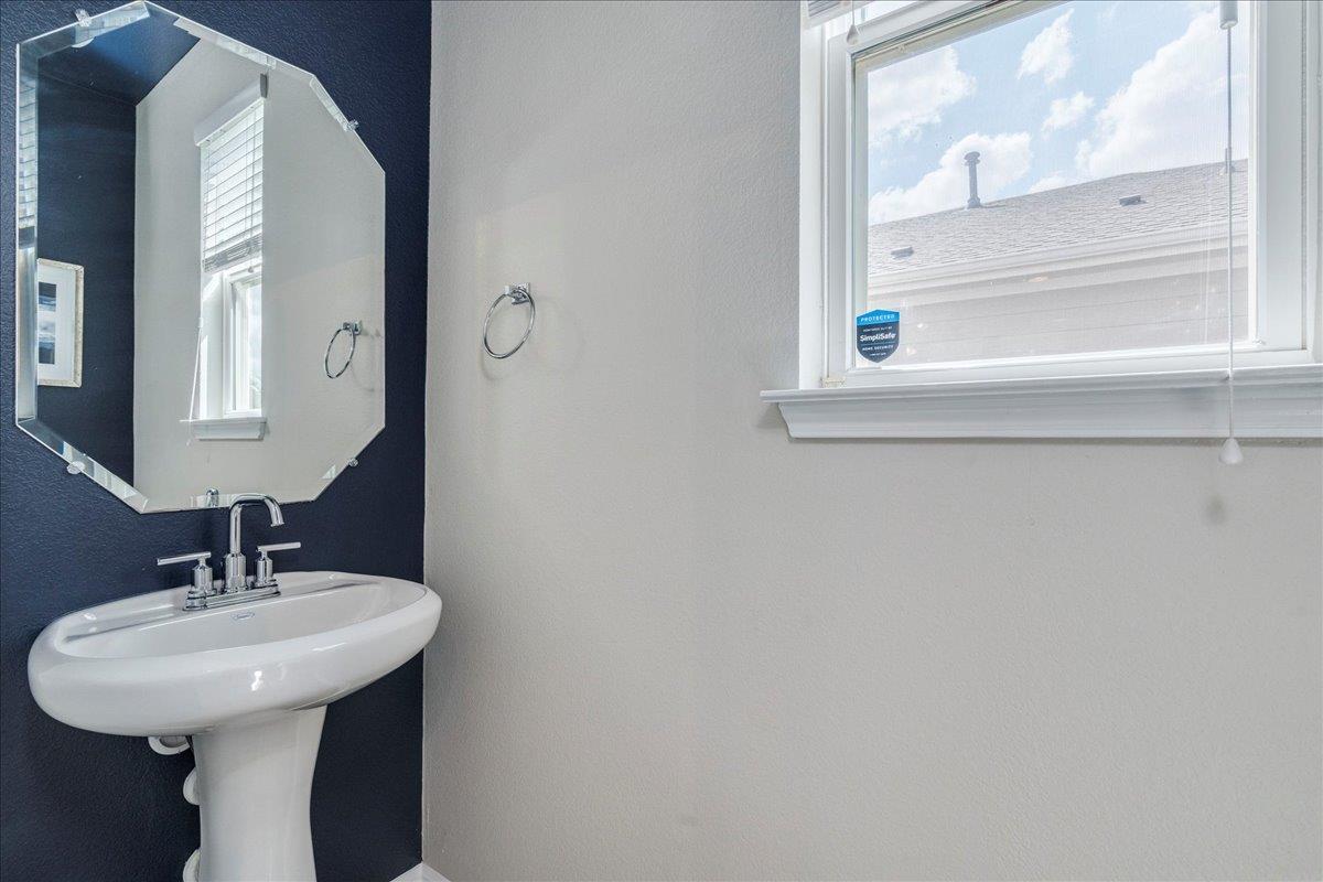 10317 Laurie Ln, Austin, TX 78747