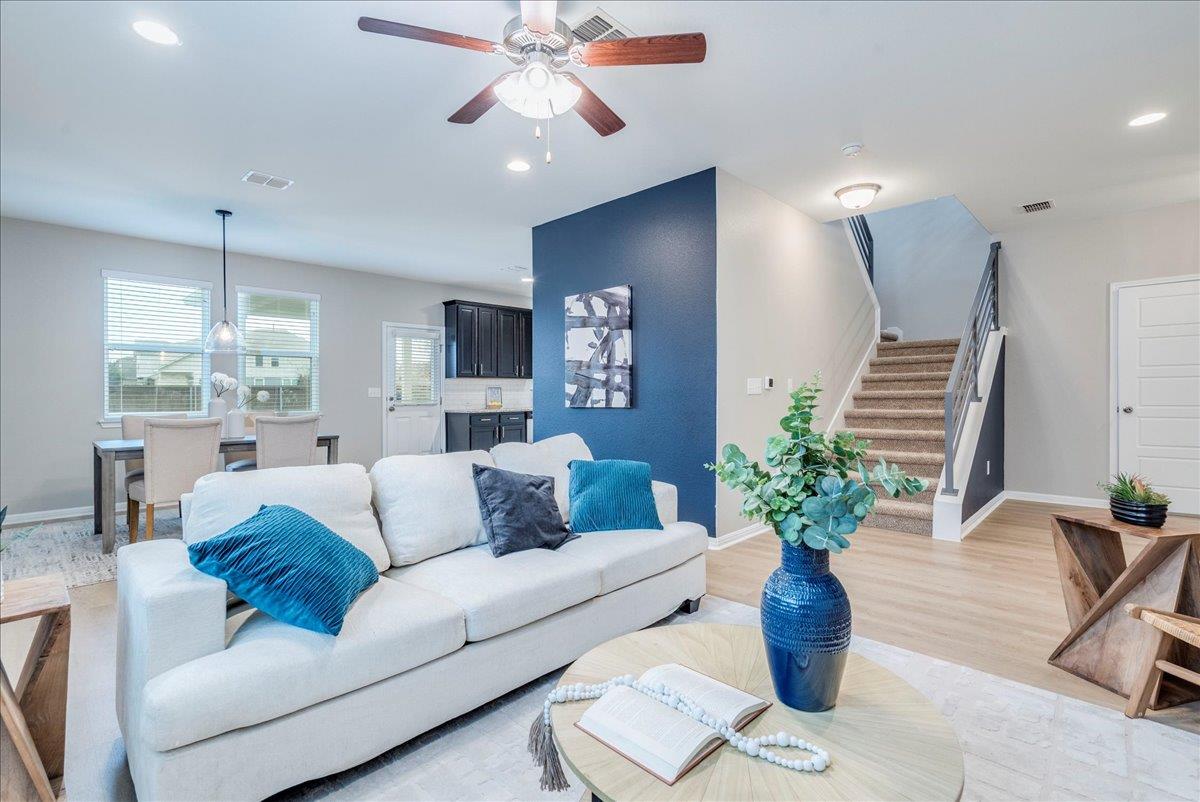 10317 Laurie Ln, Austin, TX 78747