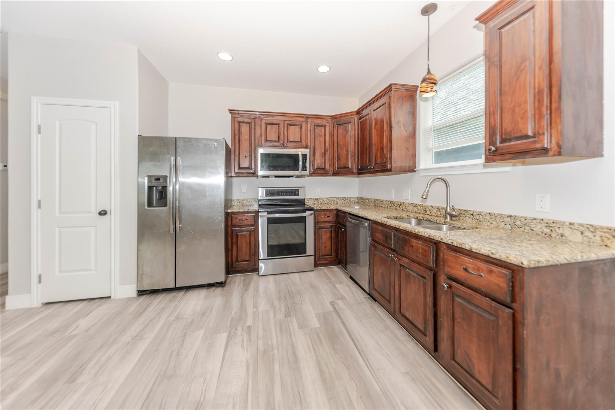 156 Fm 2571, Smithville, TX 78957