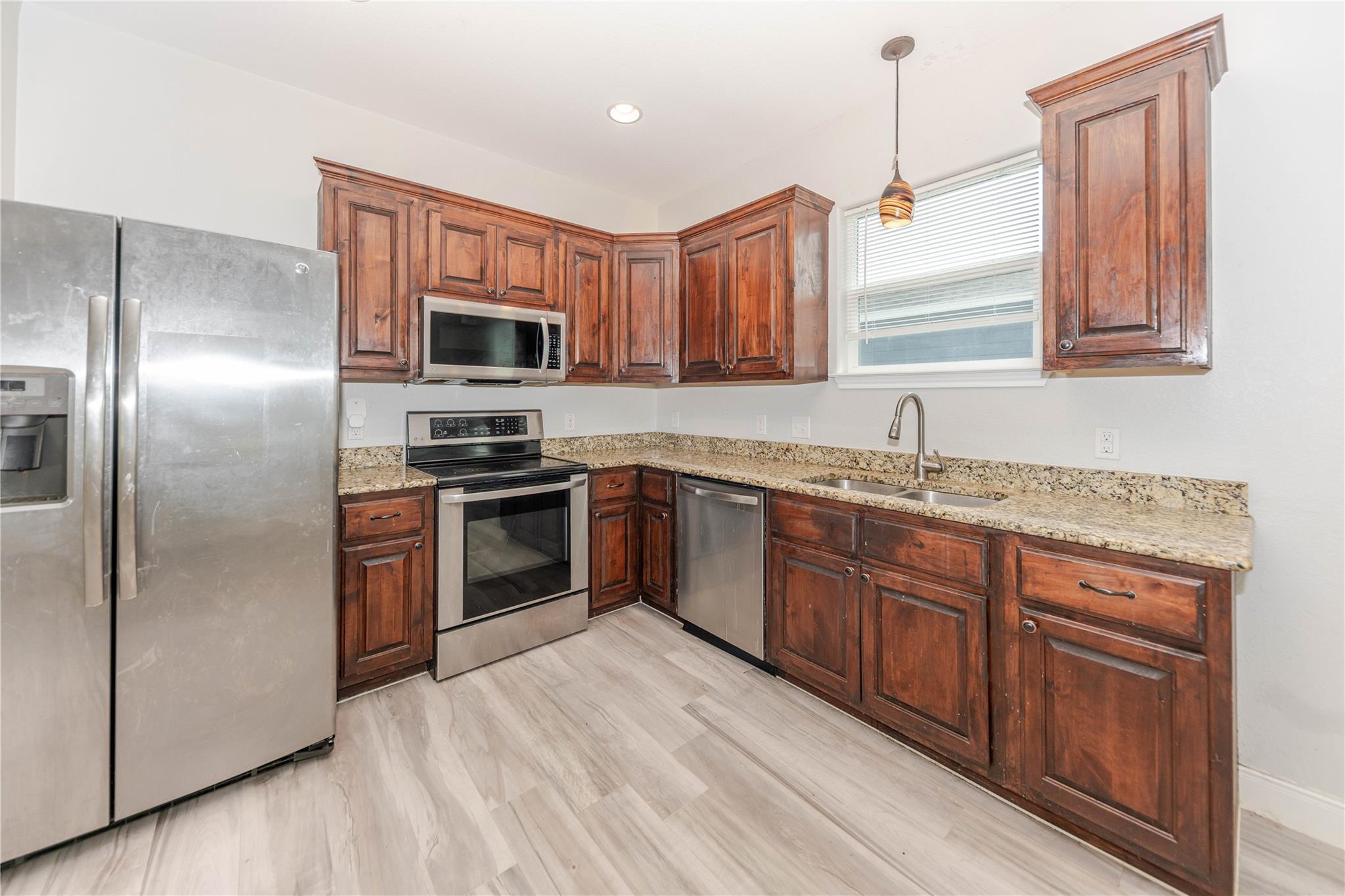 156 Fm 2571, Smithville, TX 78957