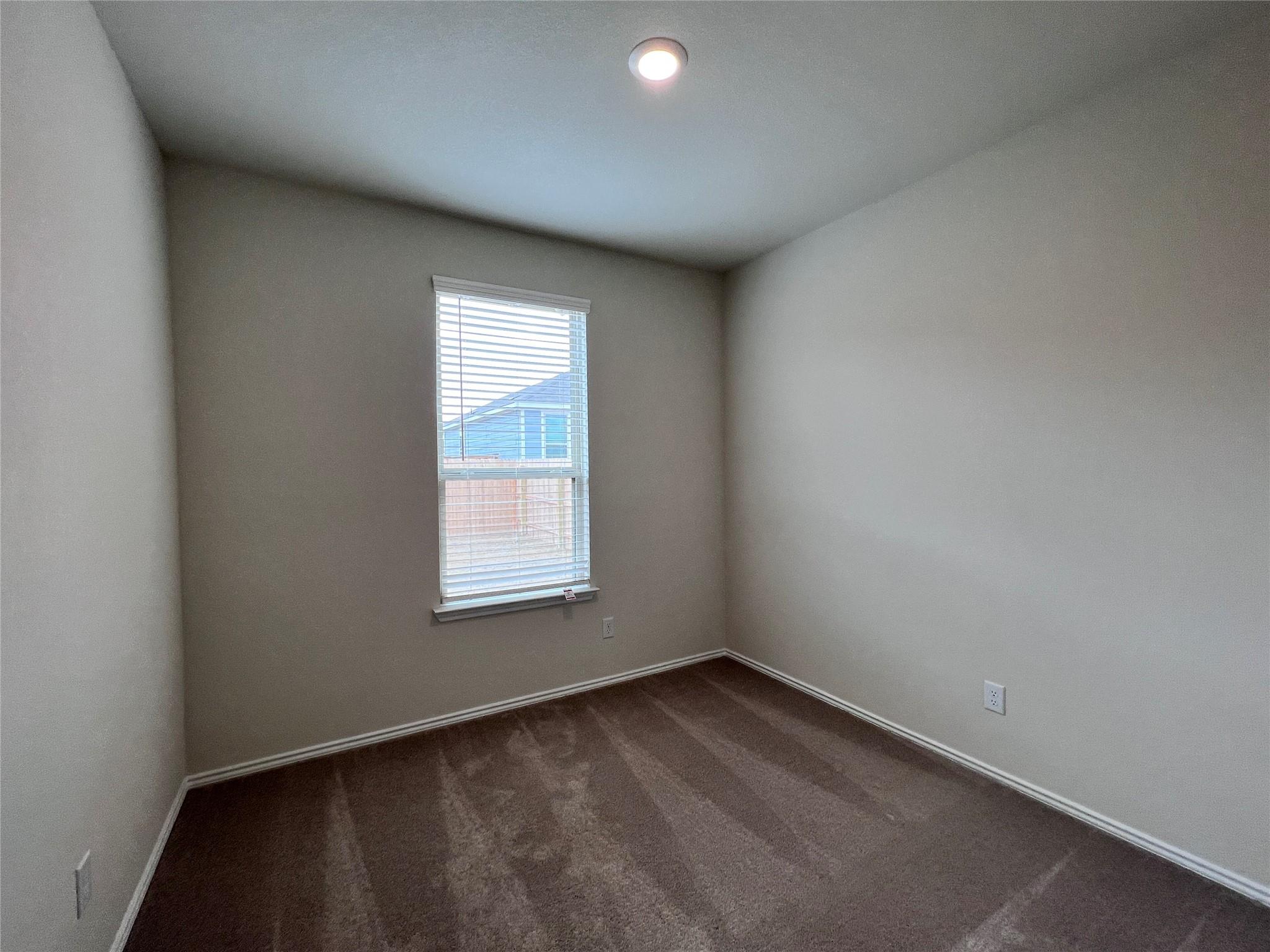 162 LT Rusty Dr, Jarrell, TX 76537