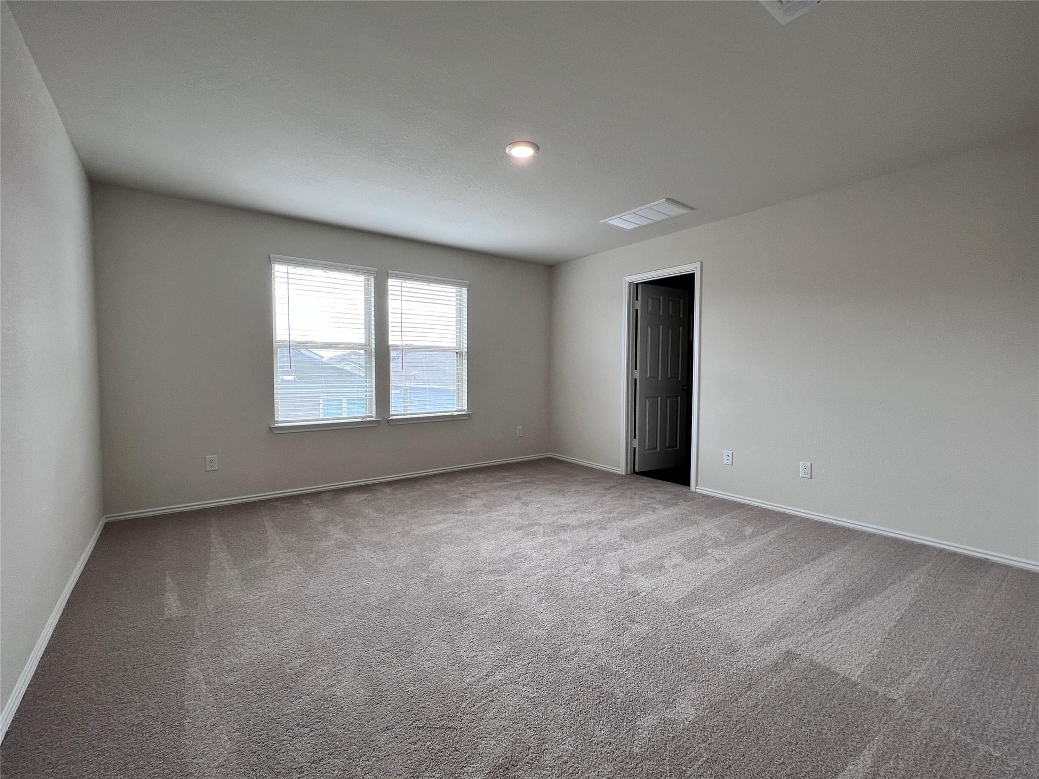 162 LT Rusty Dr, Jarrell, TX 76537