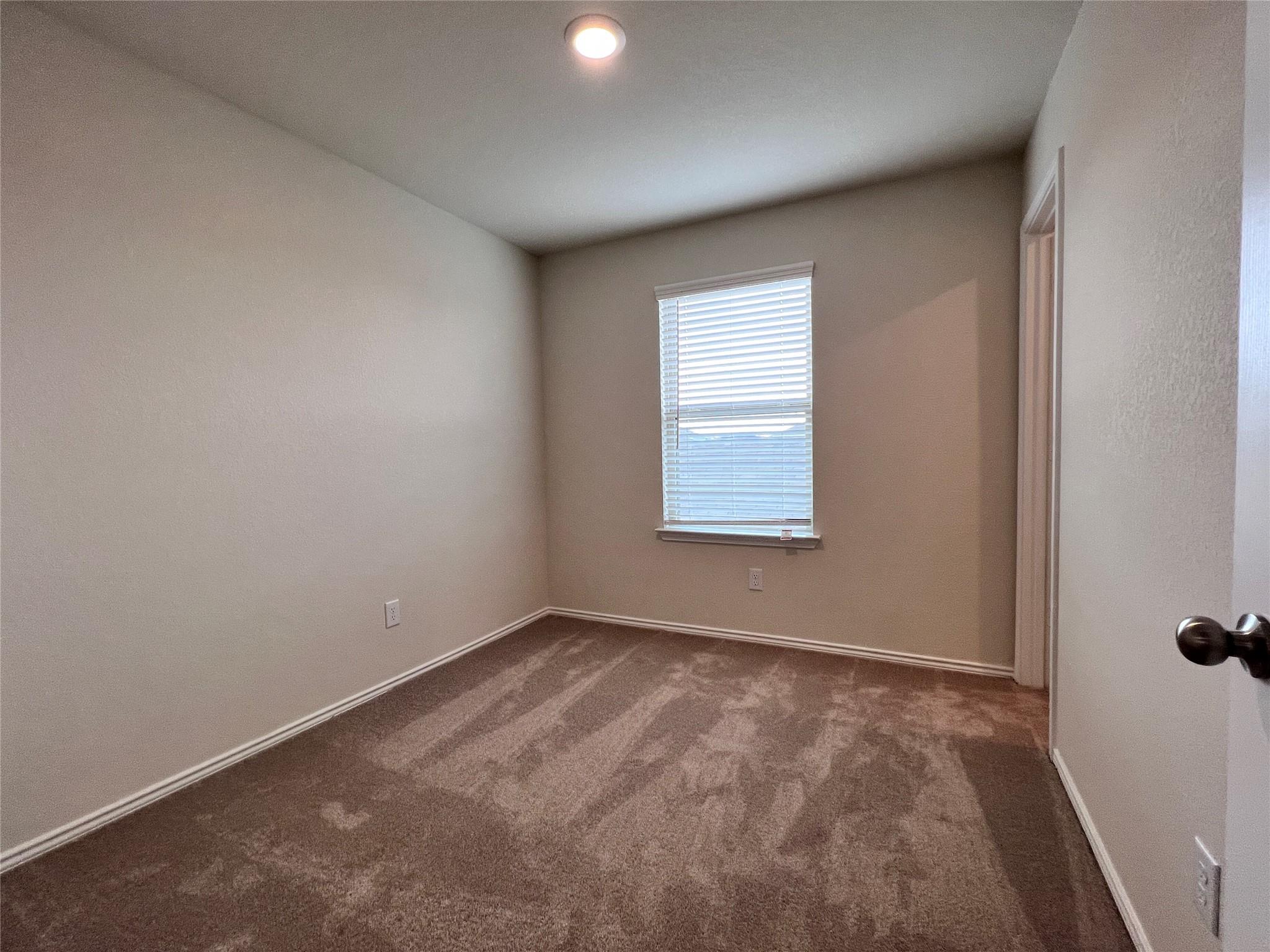 162 LT Rusty Dr, Jarrell, TX 76537