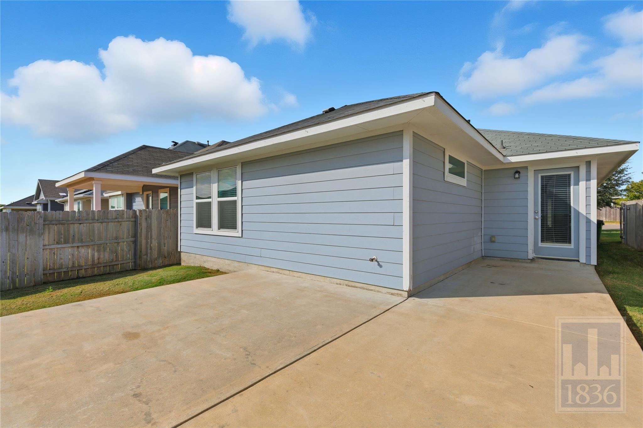 7615 Europa Ave # 139, Round Rock, TX 78665