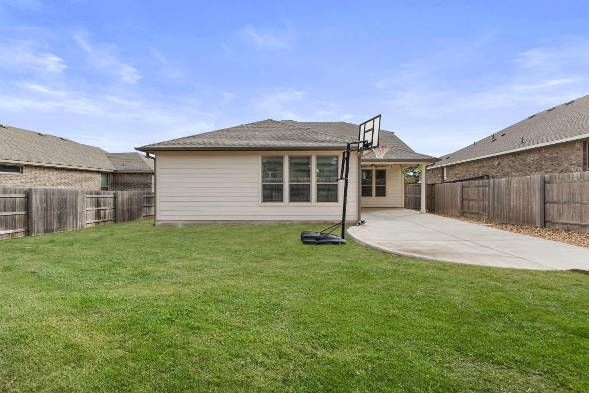 104 Scenic Hills Cir, Georgetown, TX 78628