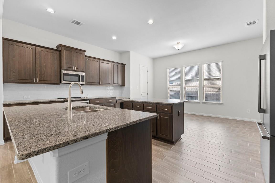 104 Scenic Hills Cir, Georgetown, TX 78628