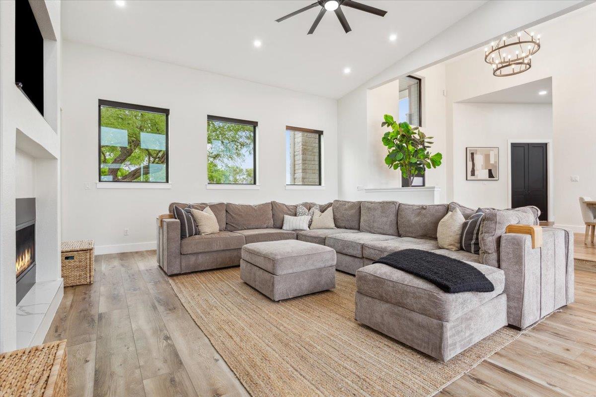 4802 Elf Trl, Belton, TX 76513