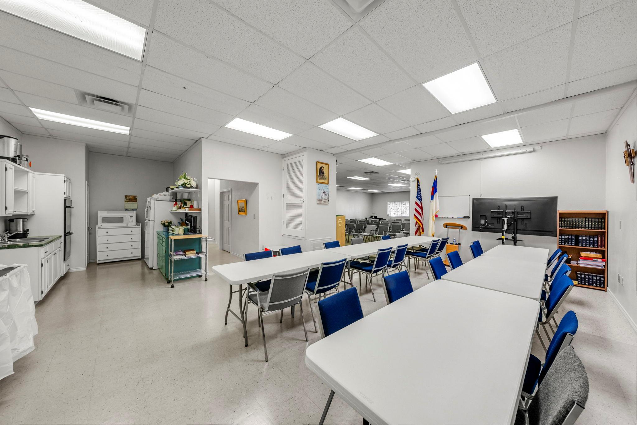 3411 N US Highway 281, Marble Falls, TX 78654