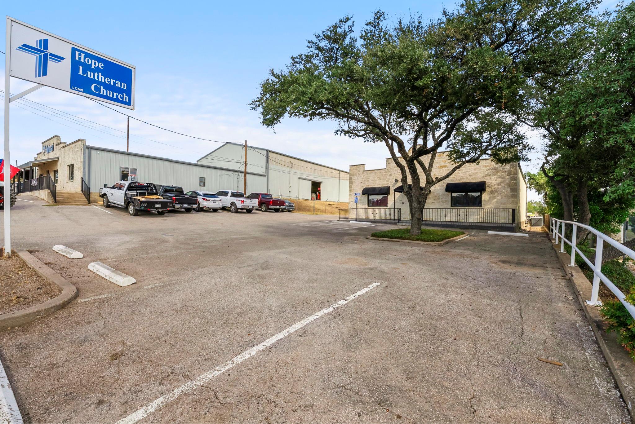 3411 N US Highway 281, Marble Falls, TX 78654
