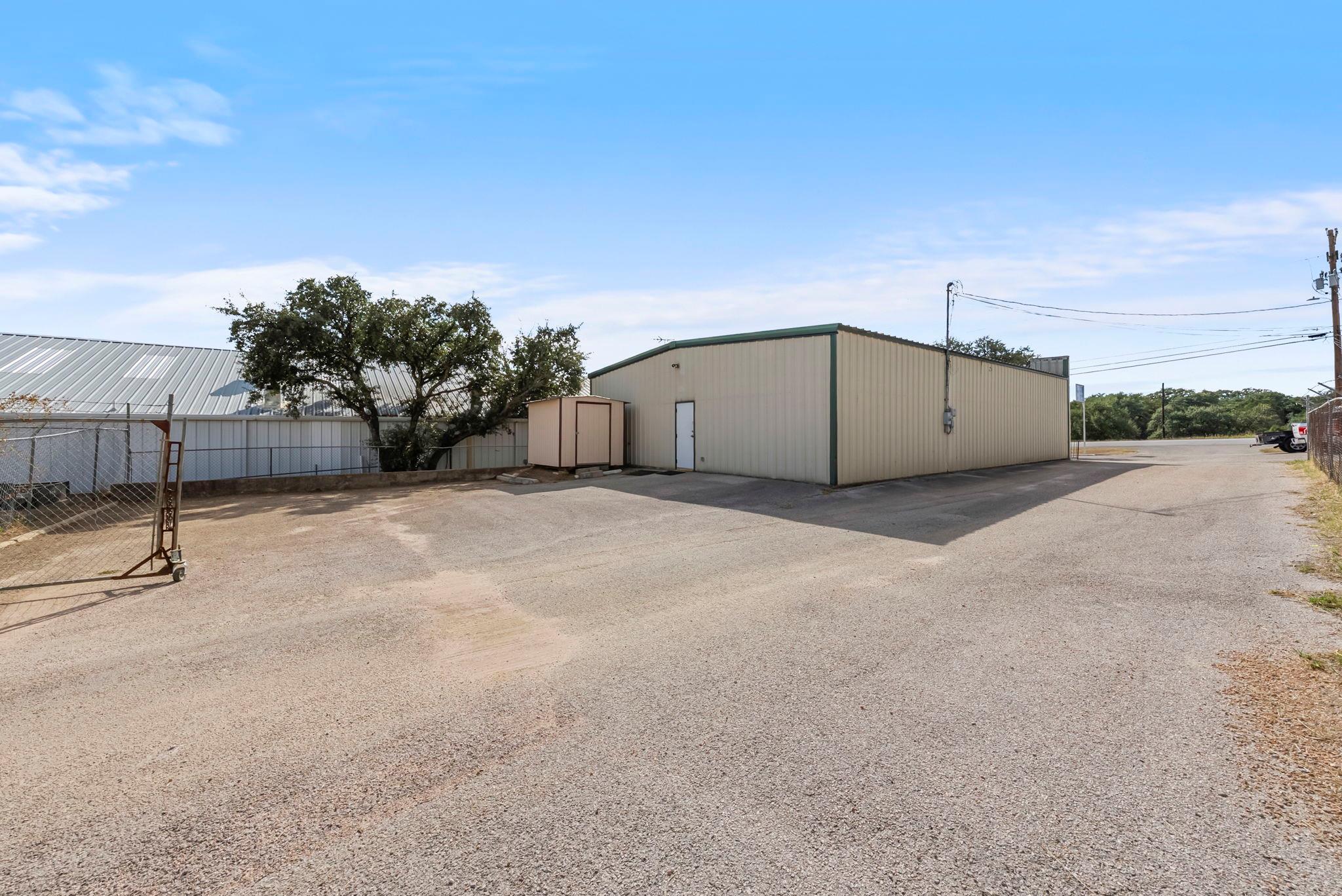 3411 N US Highway 281, Marble Falls, TX 78654