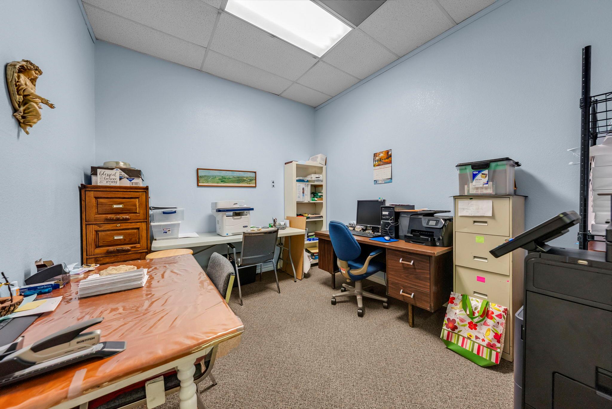 3411 N US Highway 281, Marble Falls, TX 78654