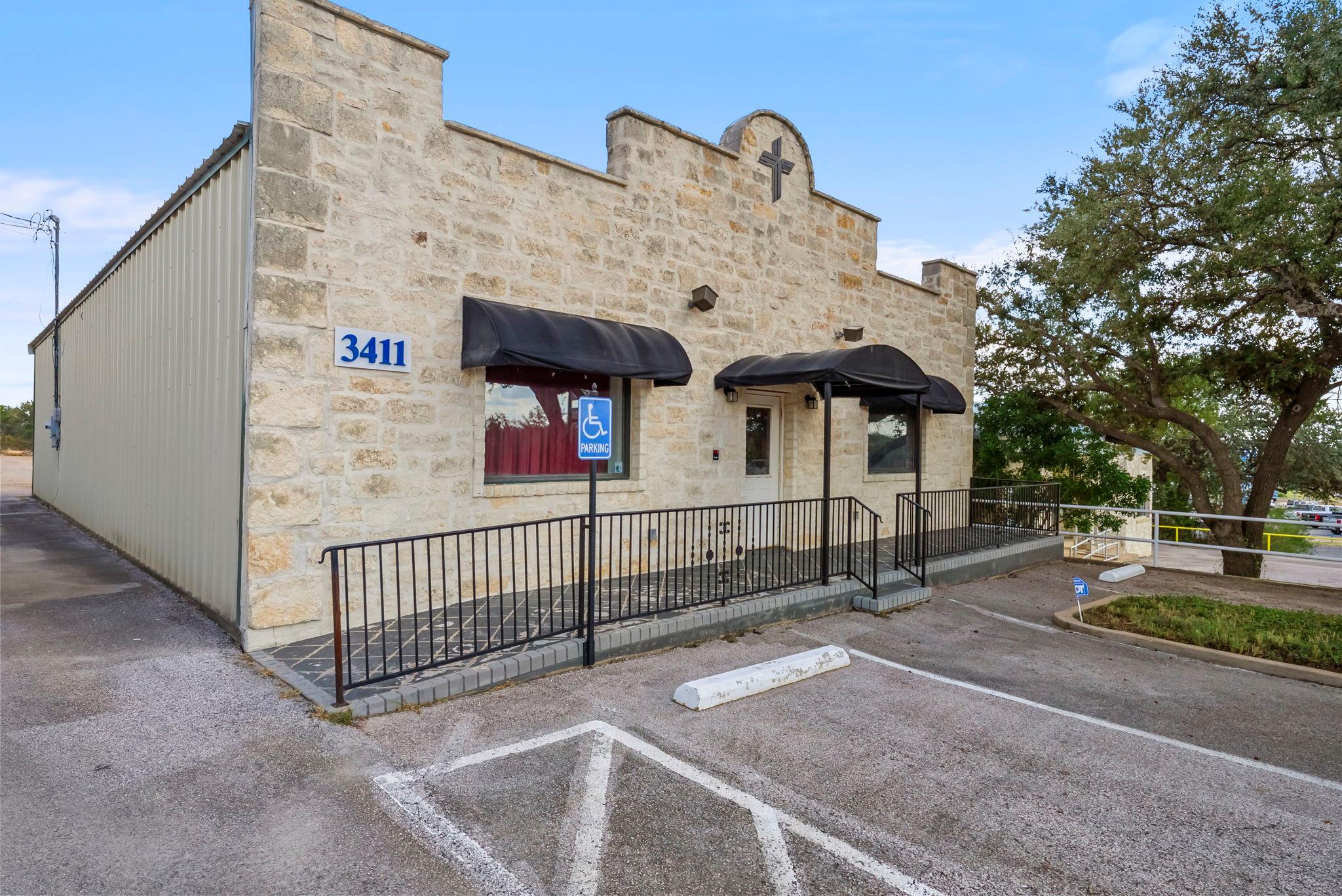 3411 N US Highway 281, Marble Falls, TX 78654