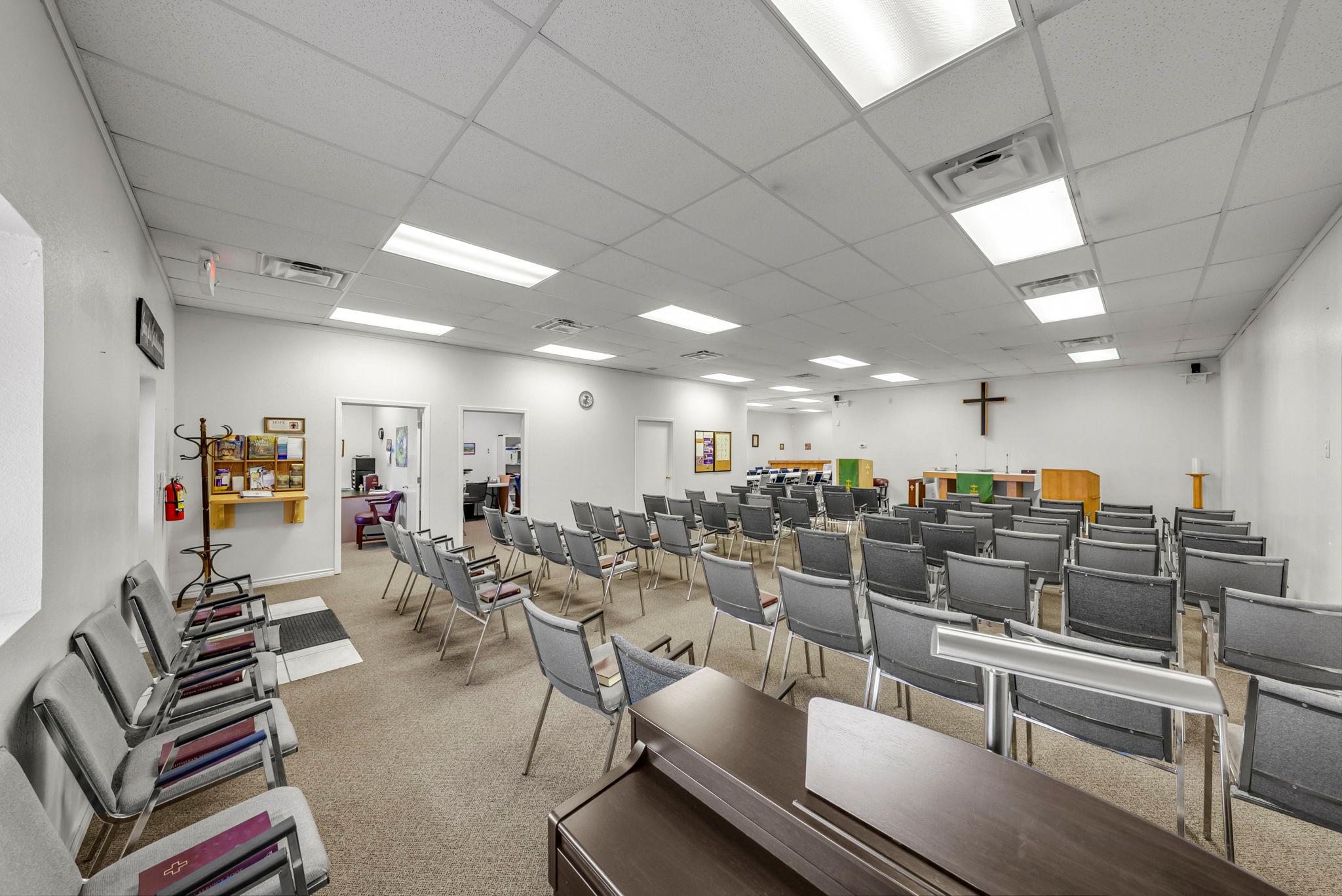 3411 N US Highway 281, Marble Falls, TX 78654