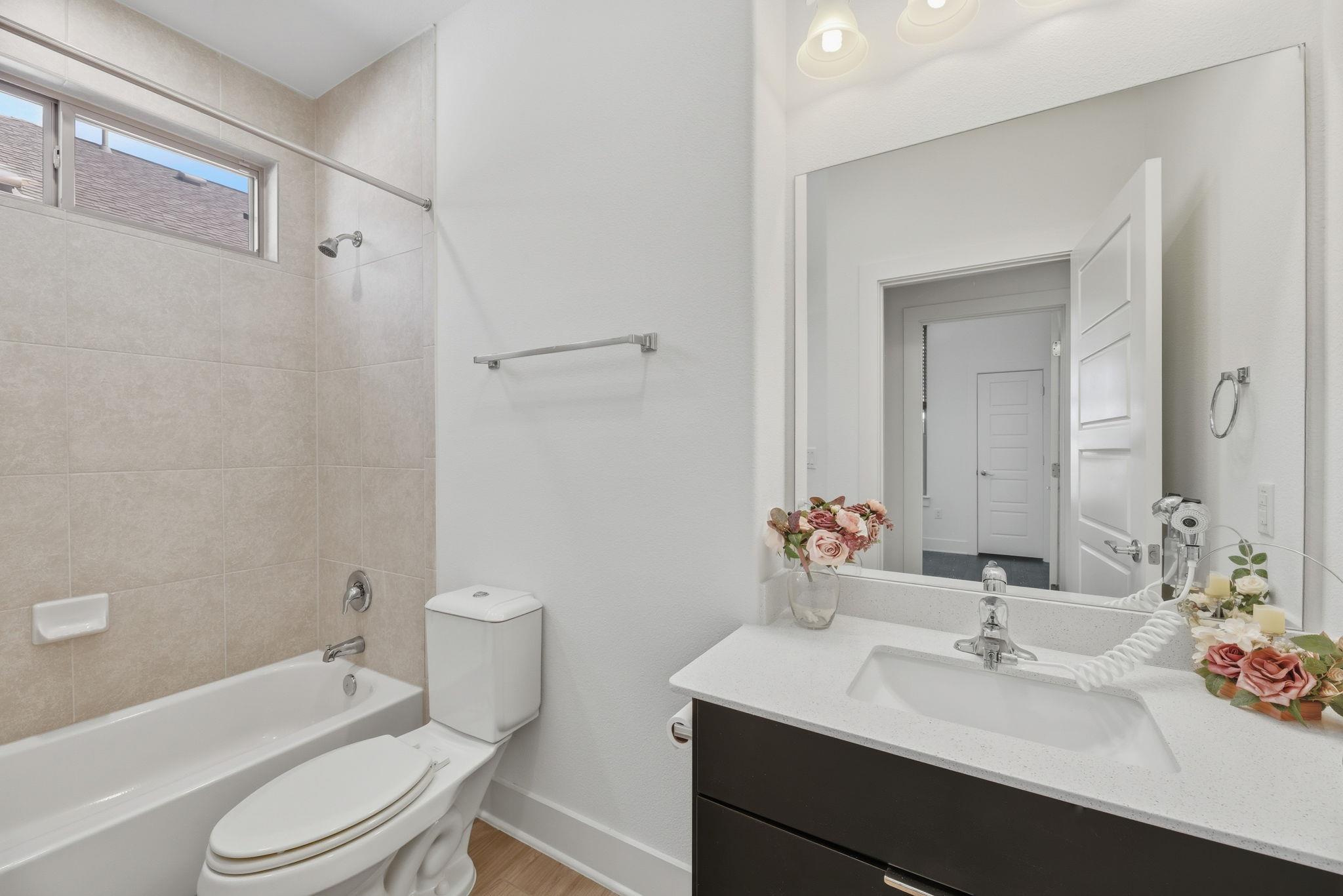 5017 Globe Mallow Dr, Austin, TX 78739