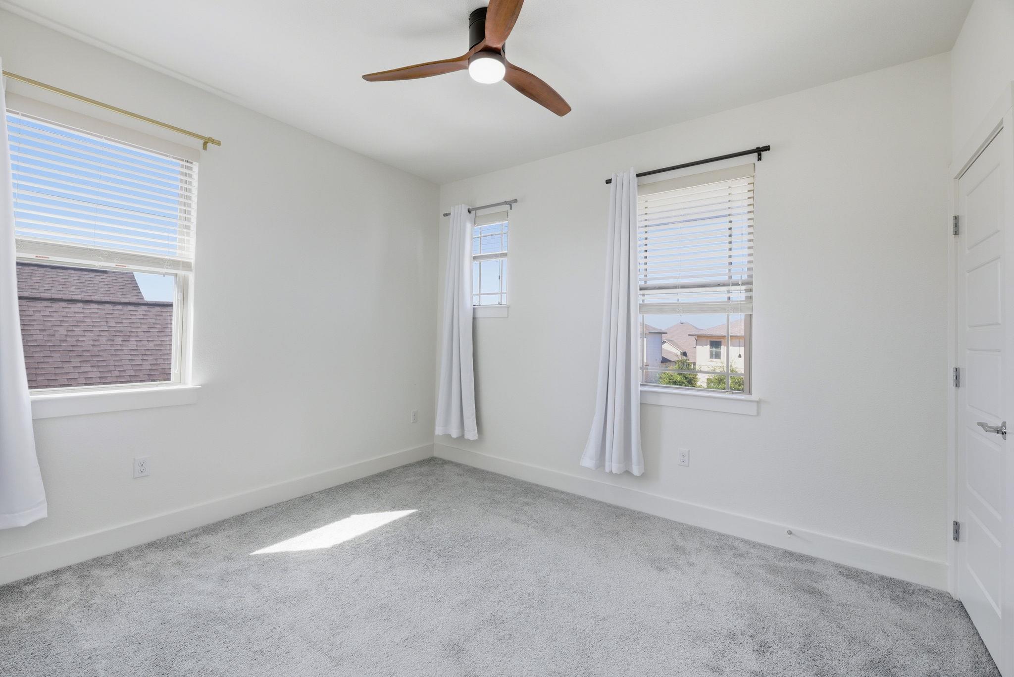 5017 Globe Mallow Dr, Austin, TX 78739