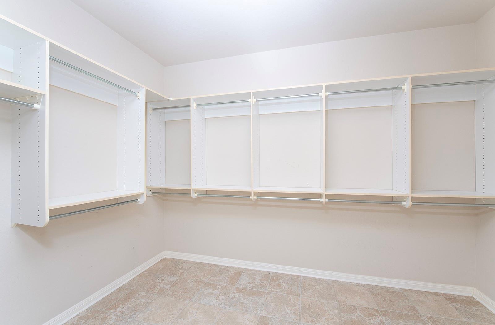 111 Camp Dr, Georgetown, TX 78633