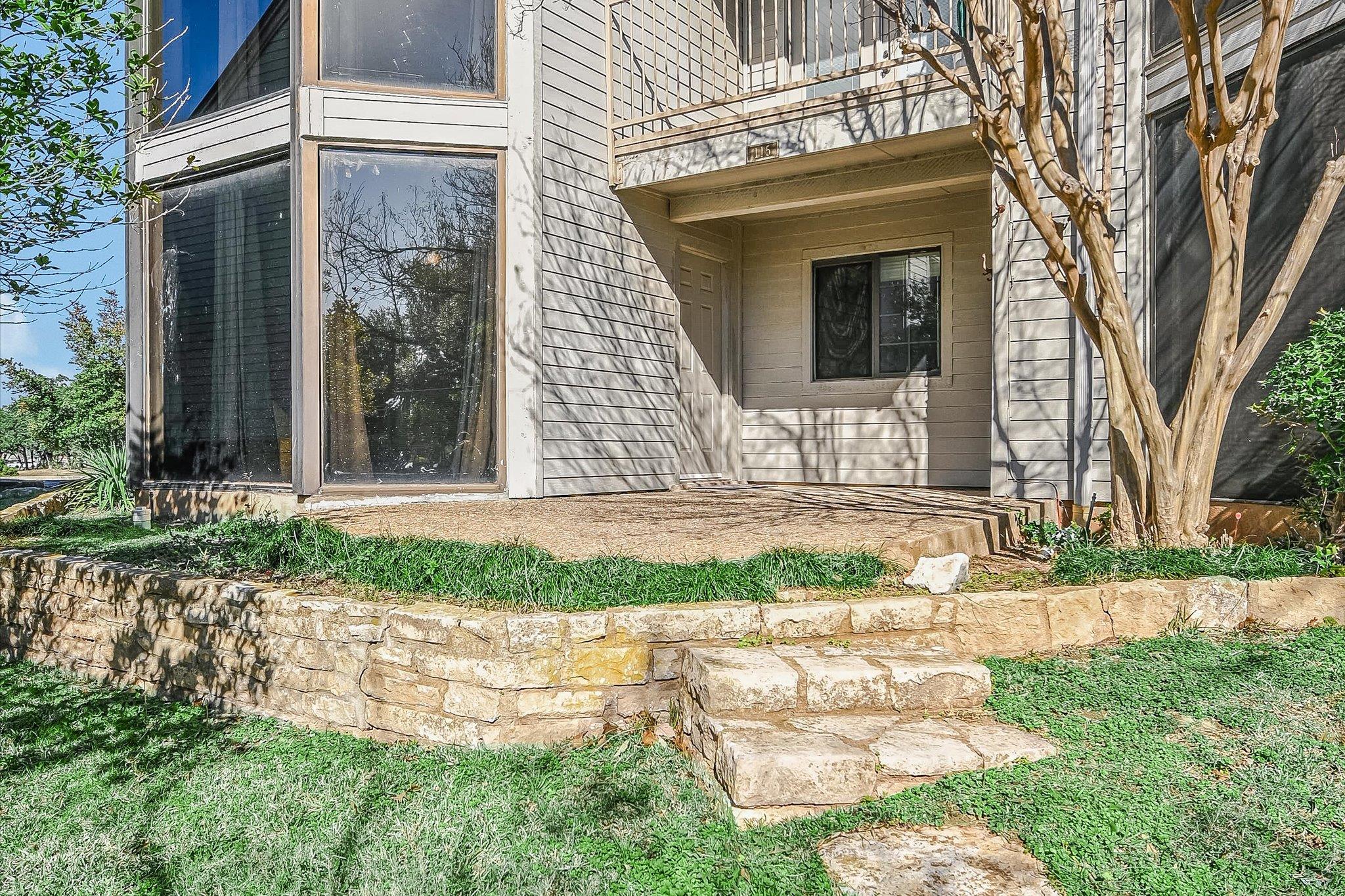 115 World Of Tennis Sq, Lakeway, TX 78738