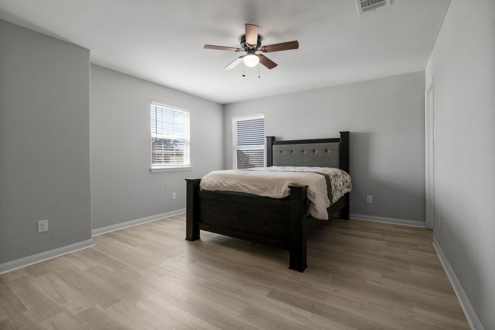 212 Star Spangled Dr, Liberty Hill, TX 78642