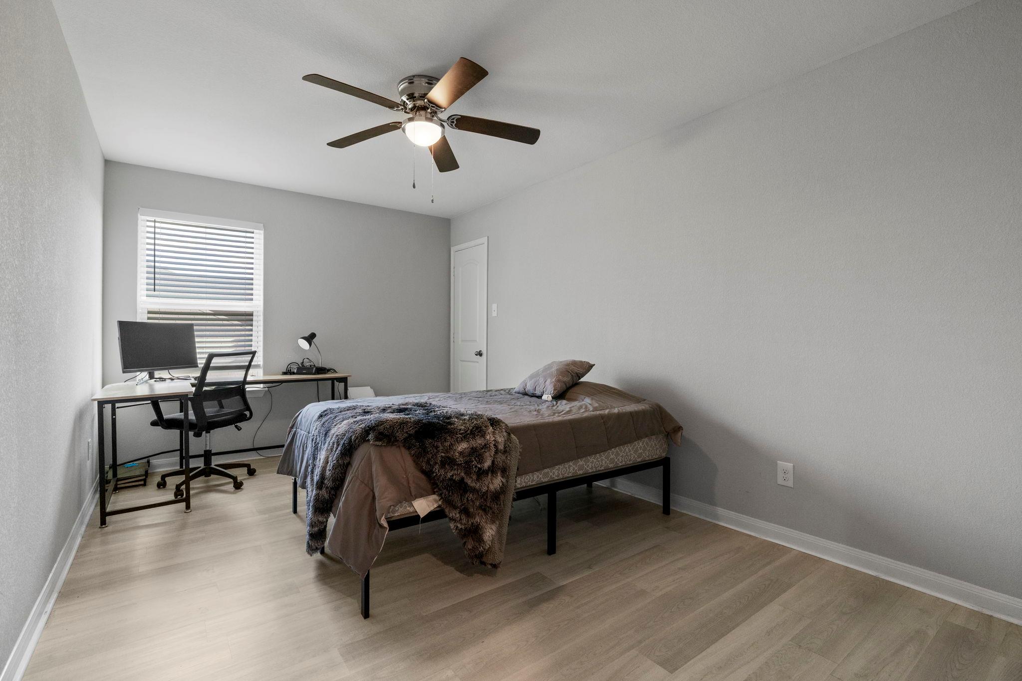 212 Star Spangled Dr, Liberty Hill, TX 78642