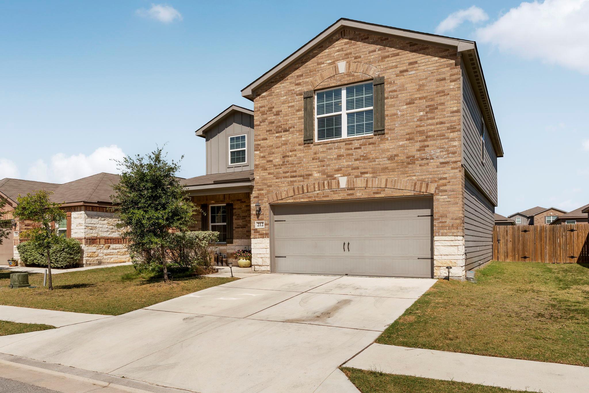 212 Star Spangled Dr, Liberty Hill, TX 78642