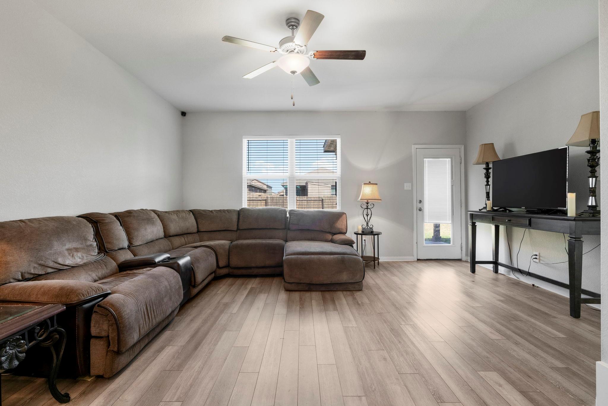 212 Star Spangled Dr, Liberty Hill, TX 78642