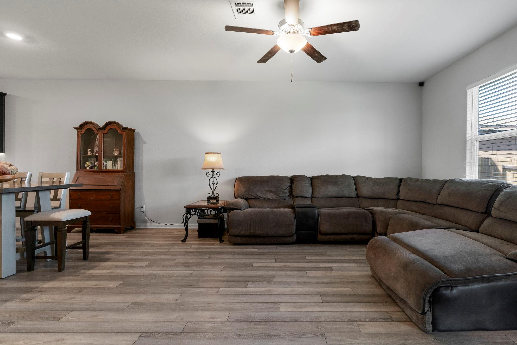 212 Star Spangled Dr, Liberty Hill, TX 78642