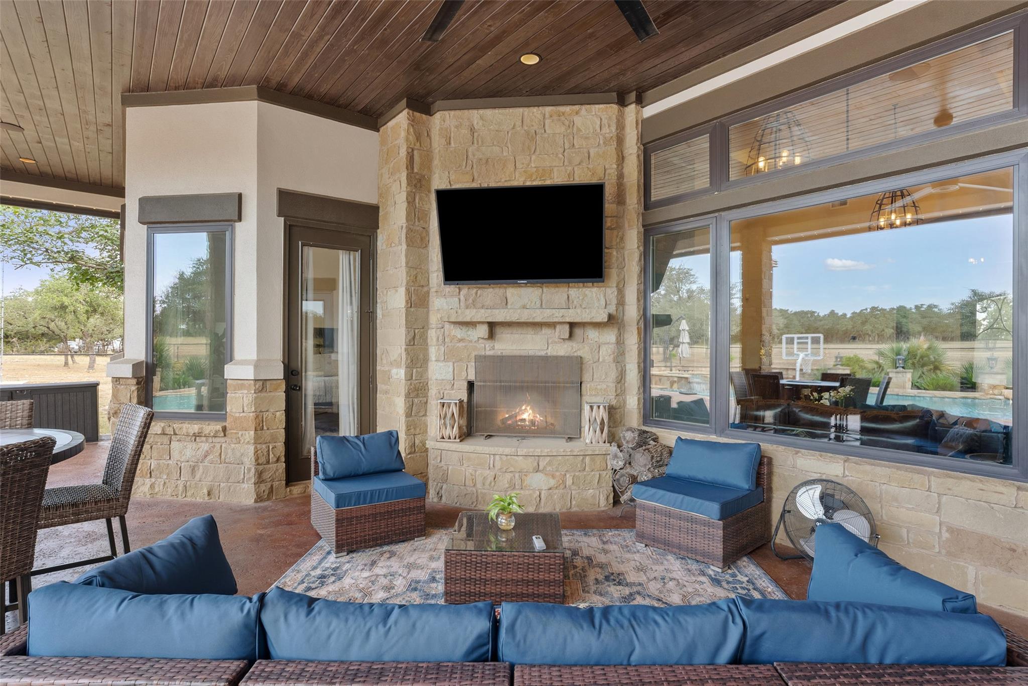 2700 County Road 282 Rd, Leander, TX 78641