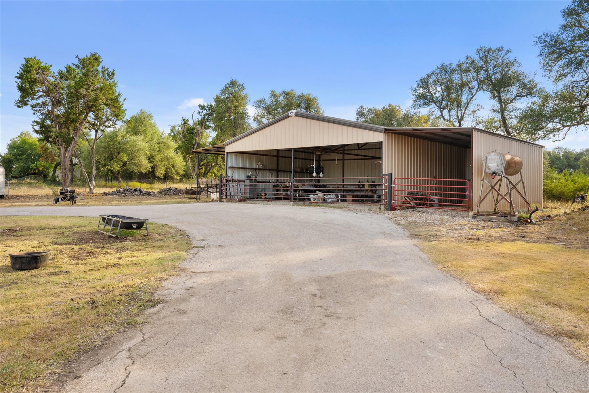 2700 County Road 282 Rd, Leander, TX 78641
