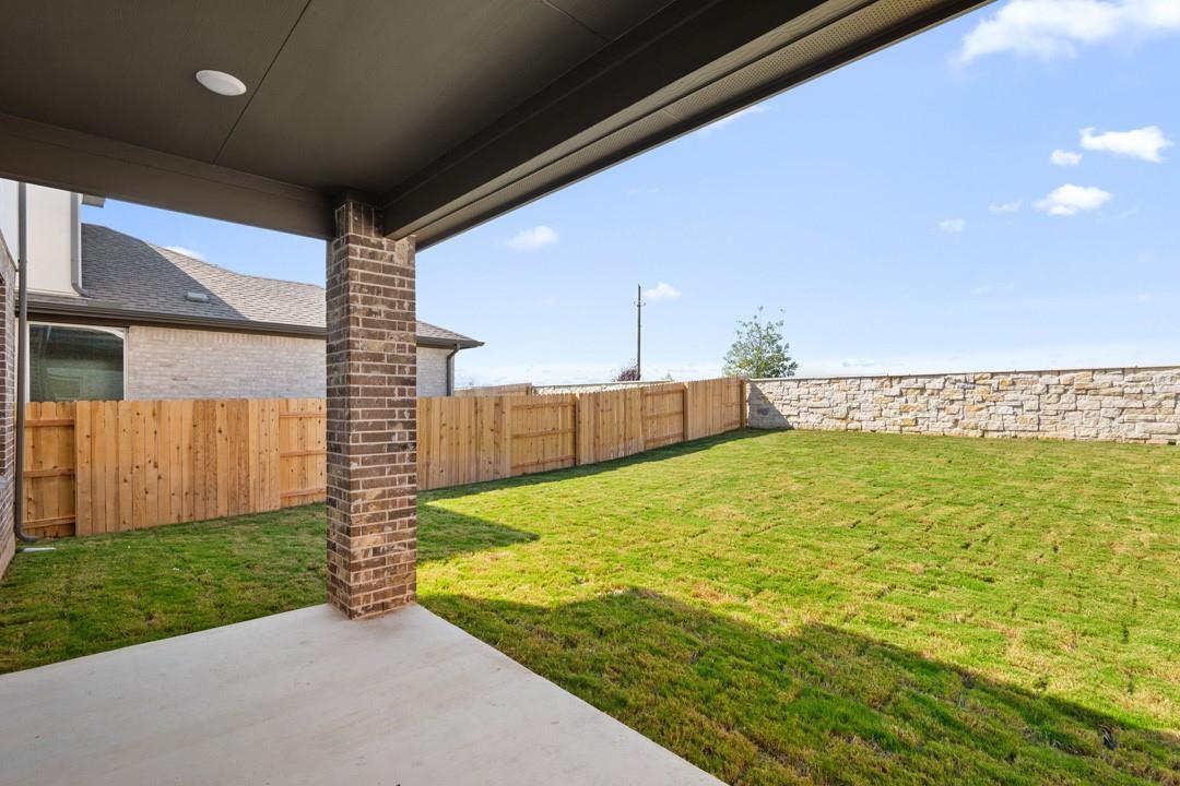 204 Brandywine Road, Hutto, TX 78634