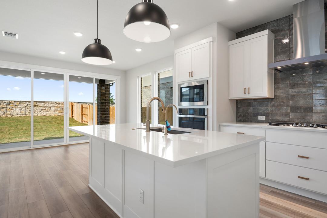 204 Brandywine Road, Hutto, TX 78634