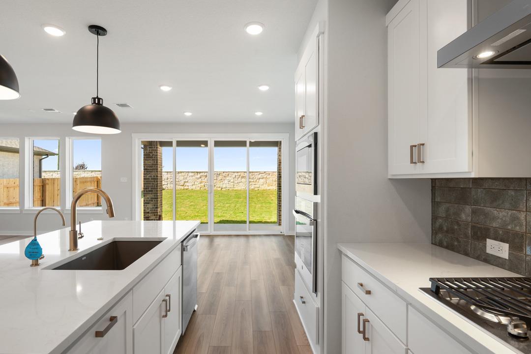 204 Brandywine Road, Hutto, TX 78634