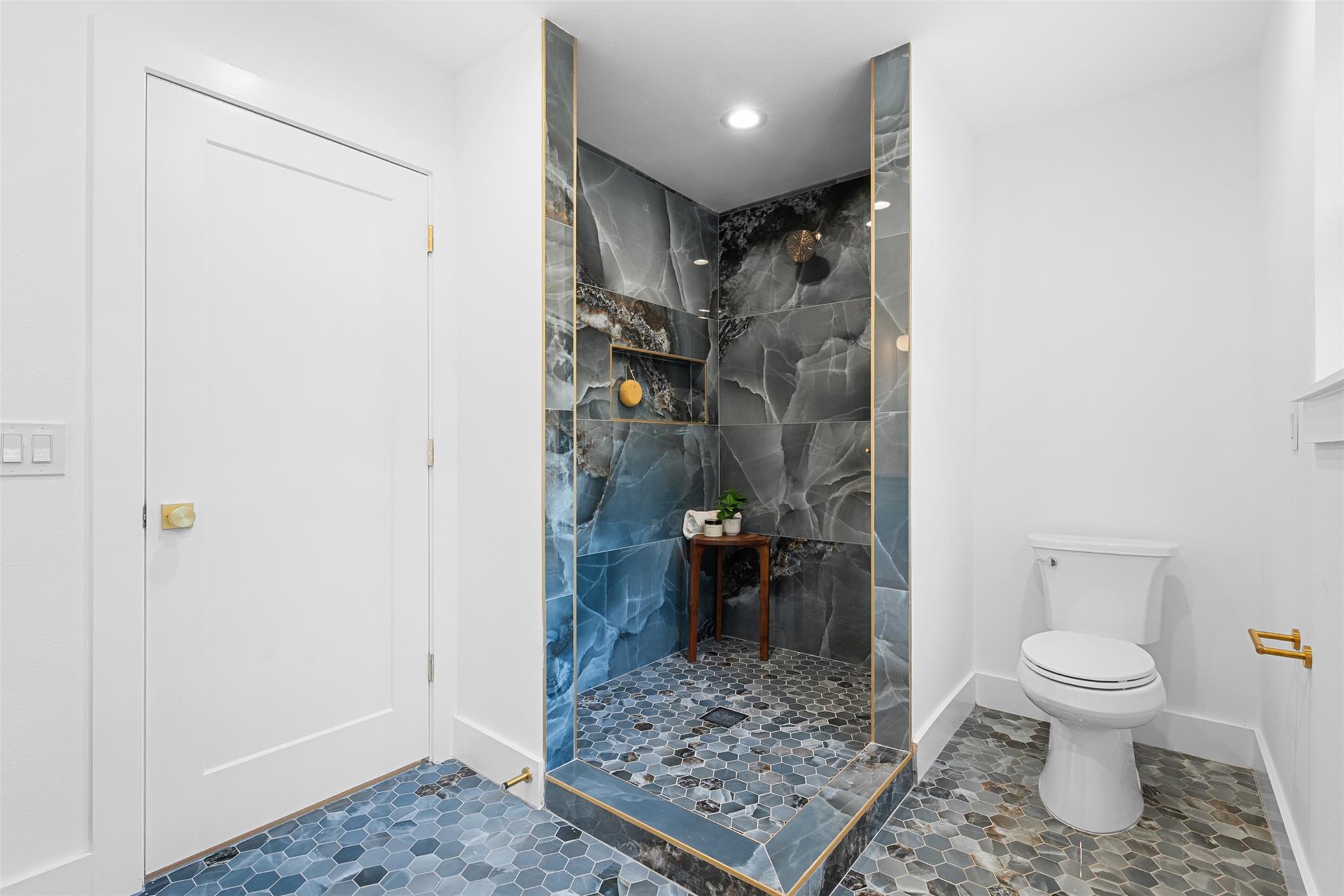 1421 Westmoor Dr, Austin, TX 78723