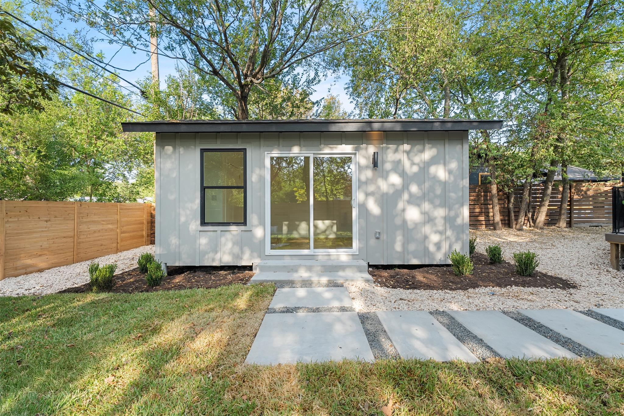 1421 Westmoor Dr, Austin, TX 78723