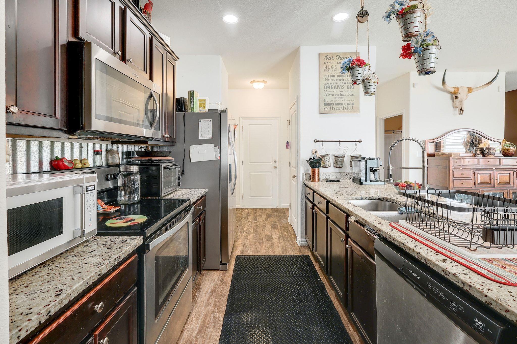 13909 Sherri Berry Way, Manor, TX 78653