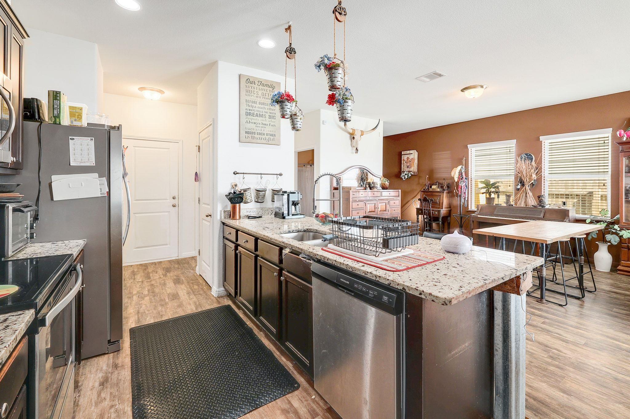 13909 Sherri Berry Way, Manor, TX 78653