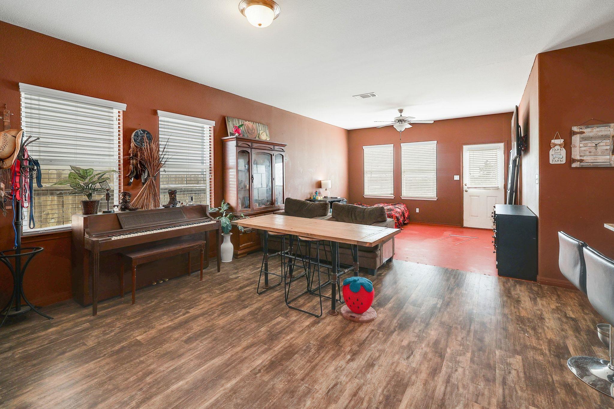 13909 Sherri Berry Way, Manor, TX 78653