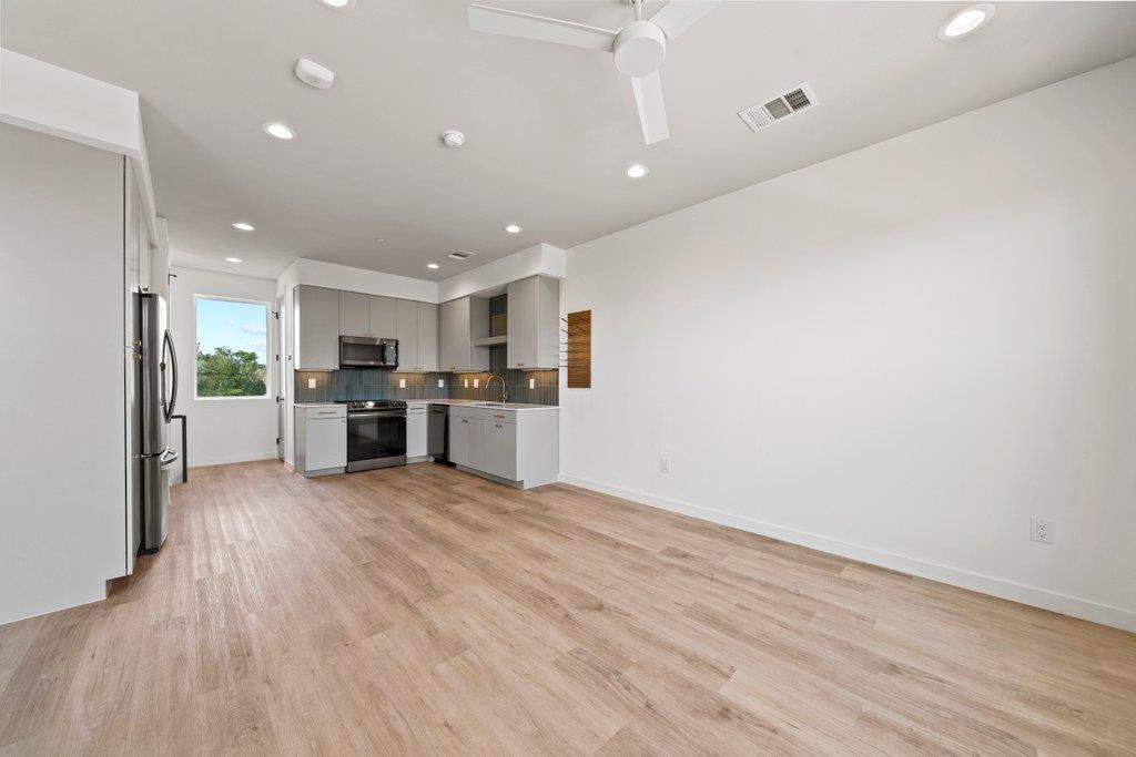 1208 N Academy Ave # UNIT 2203, New Braunfels, TX 78130