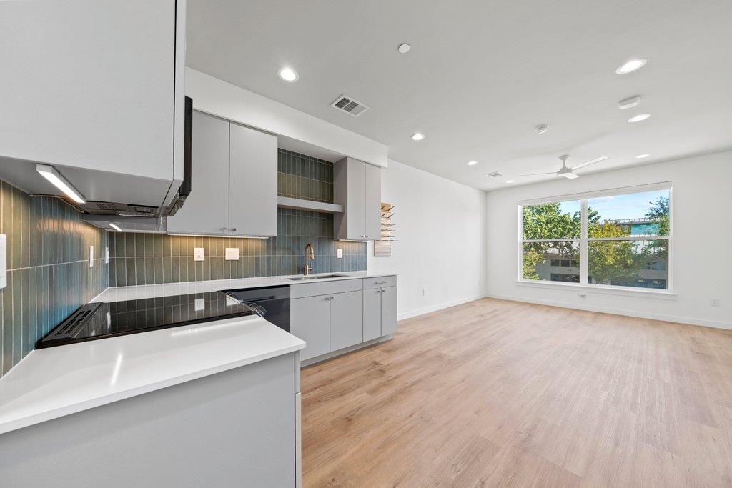 1208 N Academy Ave # UNIT 2203, New Braunfels, TX 78130