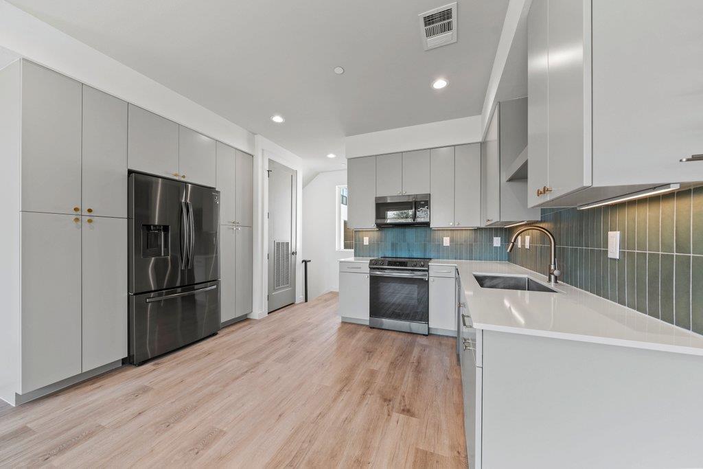 1208 N Academy Ave # UNIT 2203, New Braunfels, TX 78130