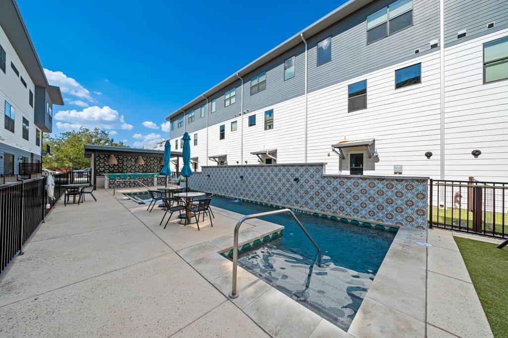 1208 N Academy Ave # UNIT 2203, New Braunfels, TX 78130