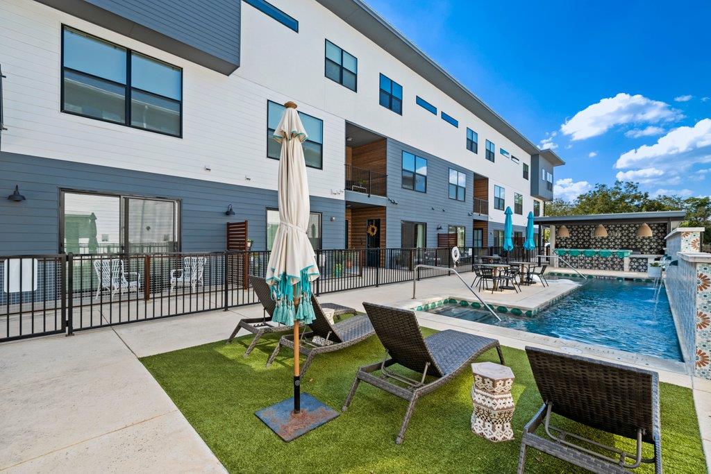 1208 N Academy Ave # UNIT 2203, New Braunfels, TX 78130