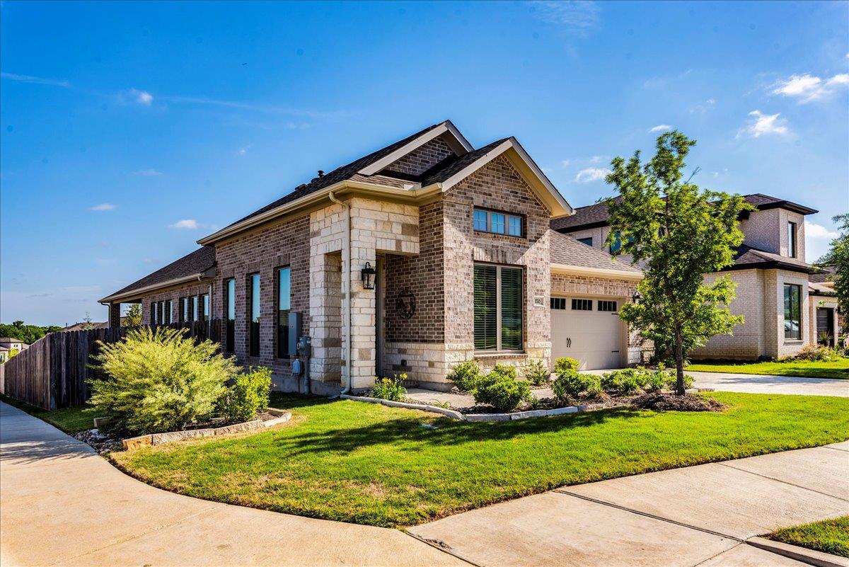 170 Alice Jane Ln, Buda, TX 78610