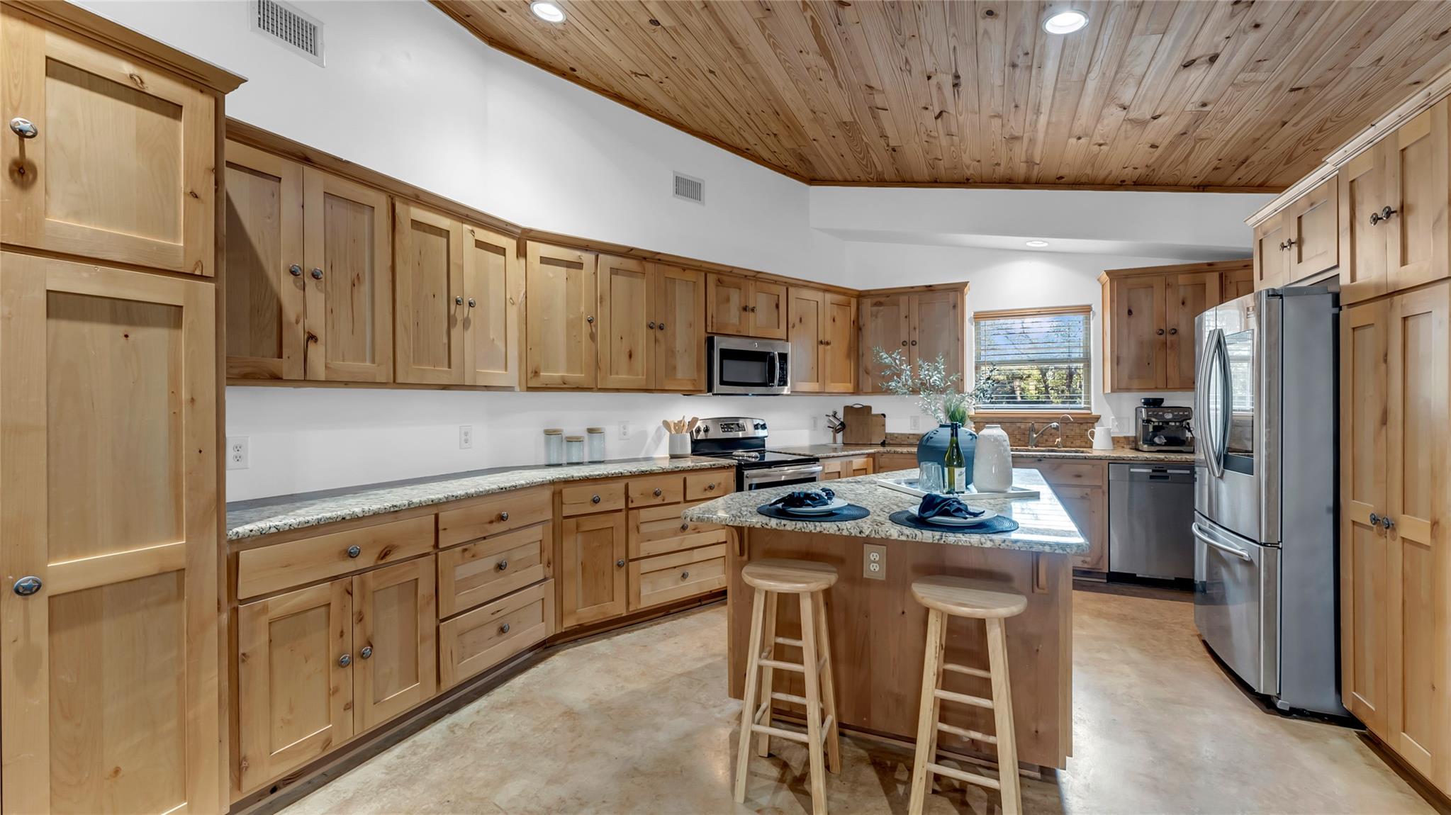 310 Thomas Ridge Rd, Burnet, TX 78611