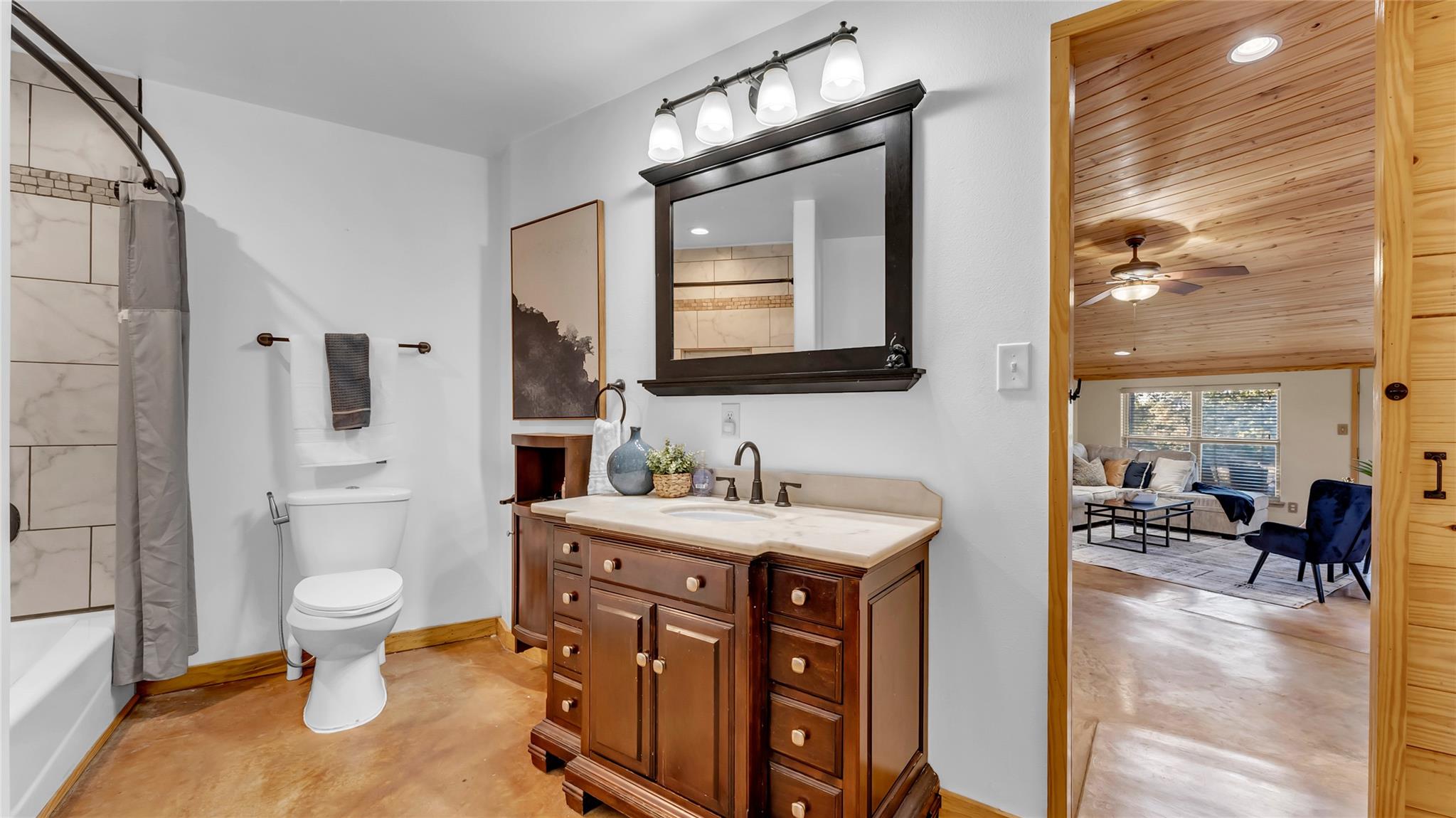 310 Thomas Ridge Rd, Burnet, TX 78611