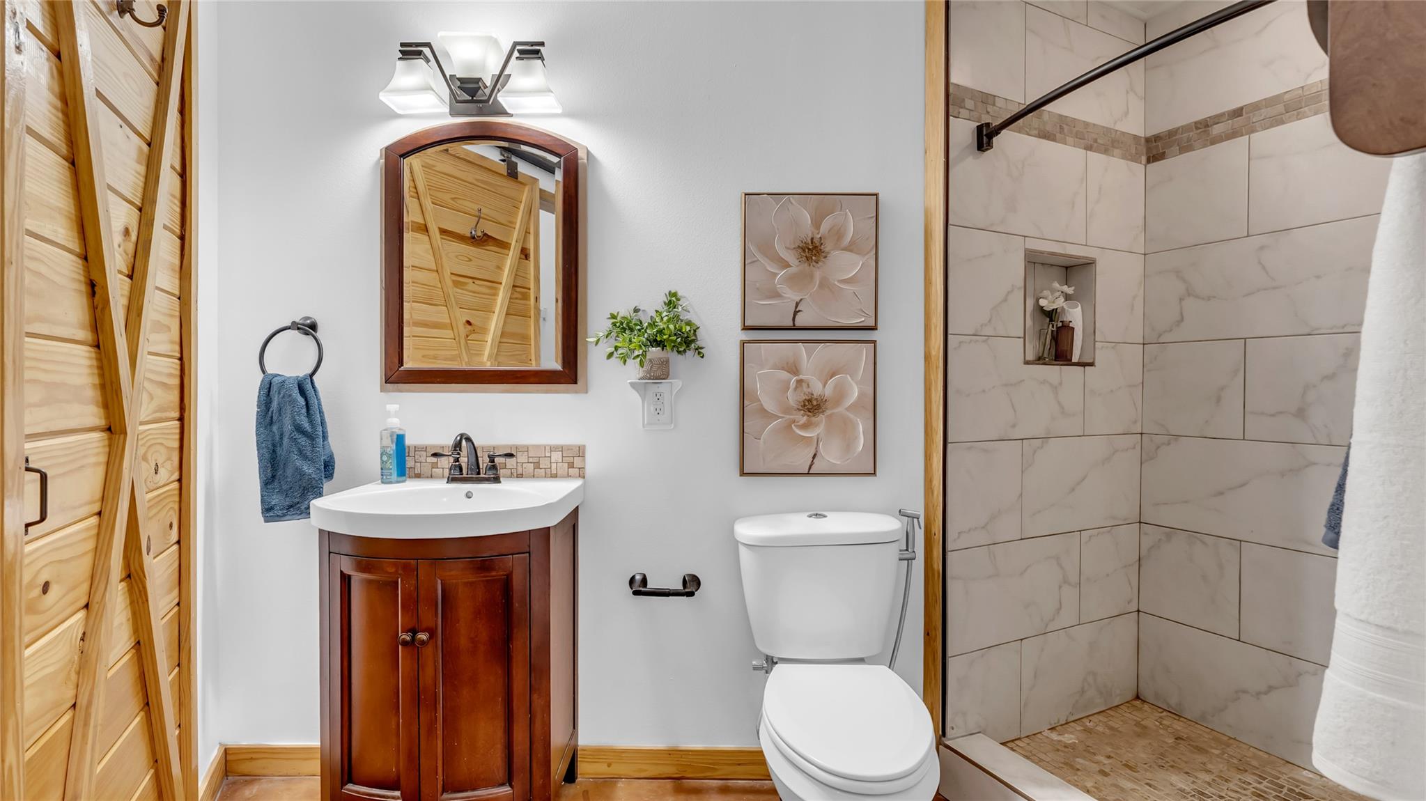 310 Thomas Ridge Rd, Burnet, TX 78611